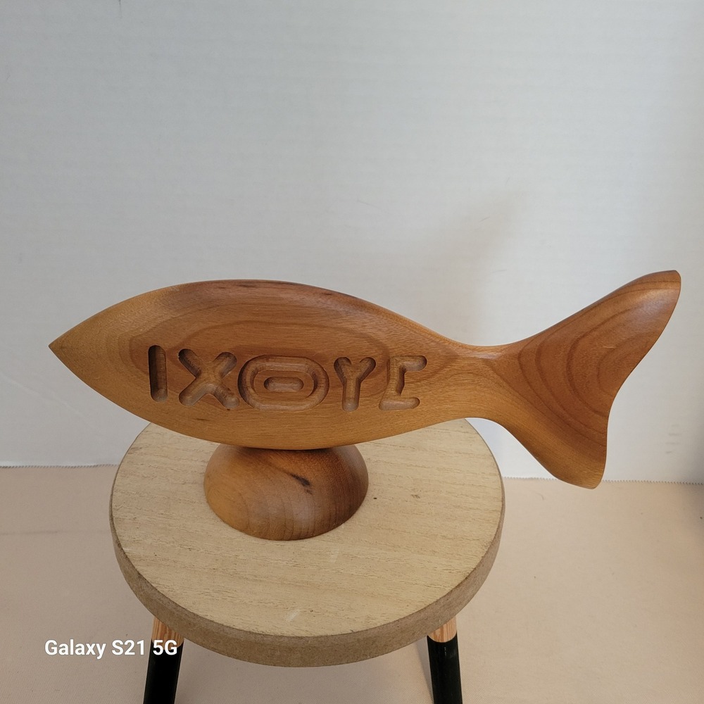 Merle's Oregon Myrtlewood Ichthys Fish Figurine Christian Wood Carving IXOYE